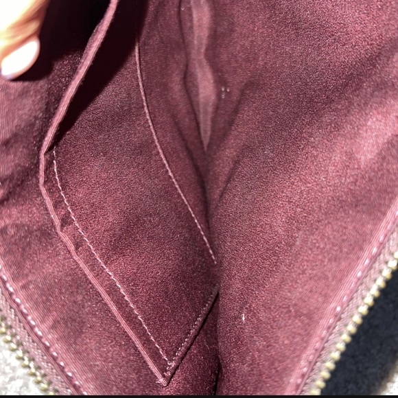 Coach clutch bag - Picture 3 of 5